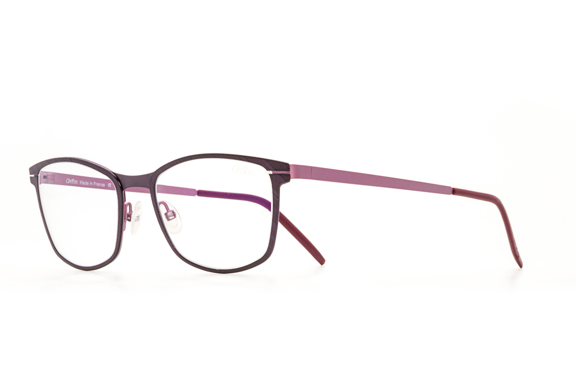 Kullanıma hazır optik tarzda işlenmiş camları ve optik uyumlu çerçevesiyle Oxibis Plum PL2C2 53 orta ekartman mor ve pembe renkli cat eye model kadın gözlüğünü optisyen veya gözlükçülerin sunacağı numarasız veya numaralı cam özelleştirmeleriyle size en yakın gözlükçüden satın alabilirsiniz.